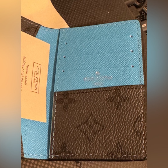Louis Vuitton Monogram Eclipse Card Holder with Blue Accent - Picture 5 of 6